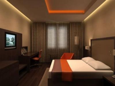 Otel Crowne Plaza Istanbul-ora İstanbul